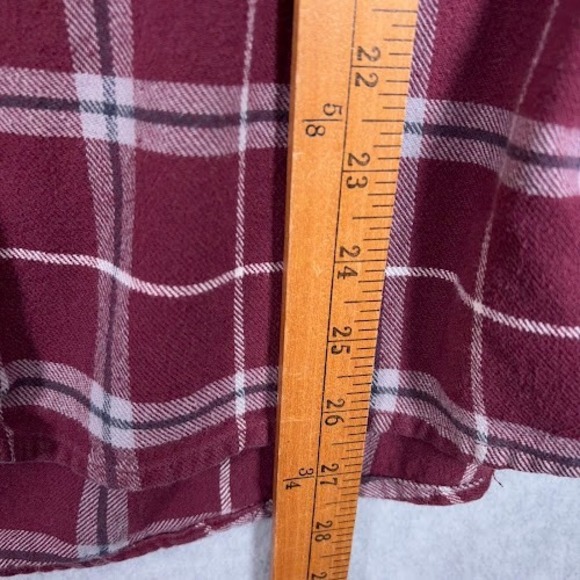 Wrangler Flannel Shirt Mens XL Burgundy Plaid Long Sleeve Button Up Shirt Cotton - Picture 4 of 6